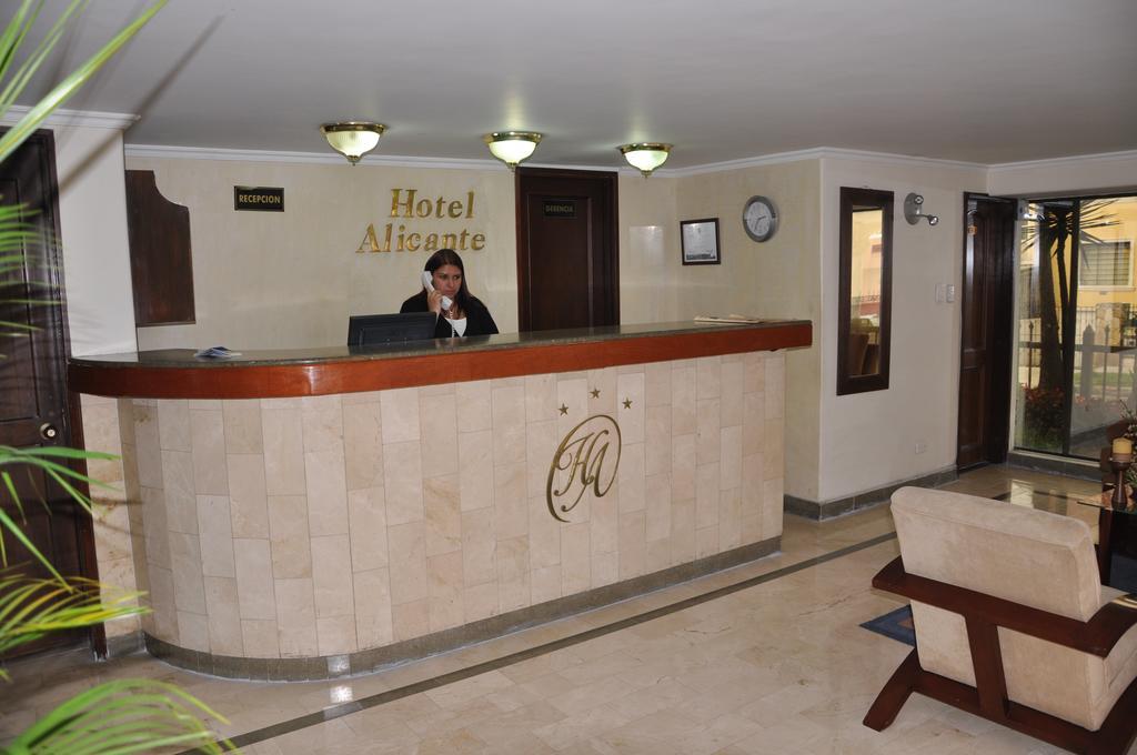 Hotel Alicante Bogotá Kültér fotó