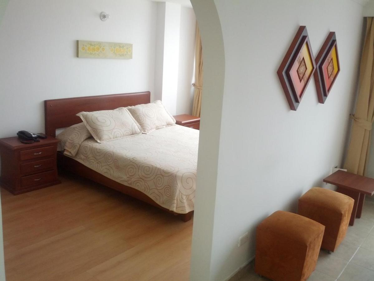 Hotel Alicante Bogotá Szoba fotó